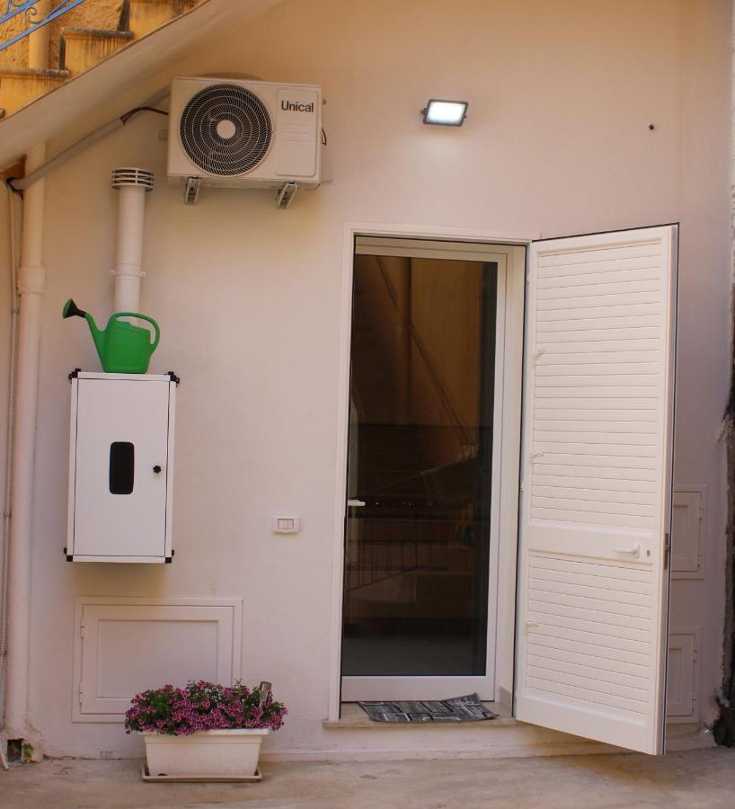Case Vacanze Nonna Bice Marsala Exterior photo